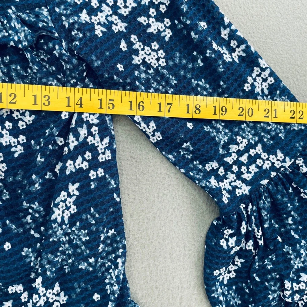 Michael Kors Women 2 Piece Floral Seersucker XS Tiered Bell Sleeve Ruffle Navy